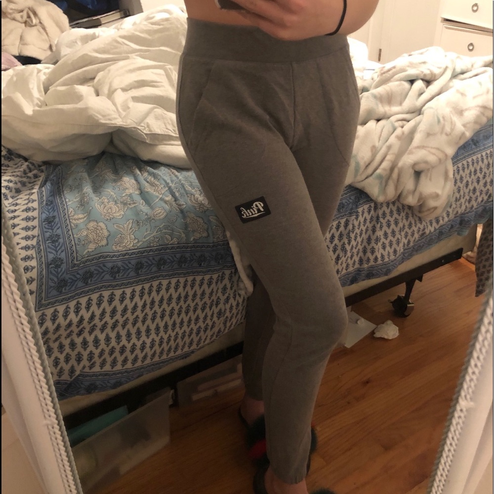 sweatpants